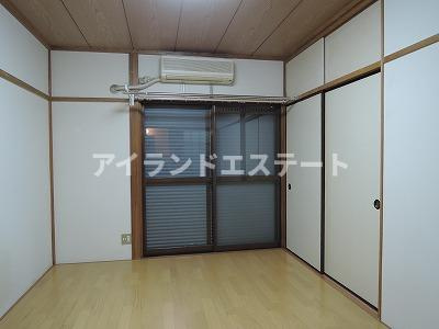 コーポ秋元　室内洗濯機置き場　女性限定　学生おすすめの居間・リビング