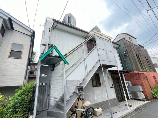 メゾンハウス　1フロア2住戸　通風良好　陽当たり良好