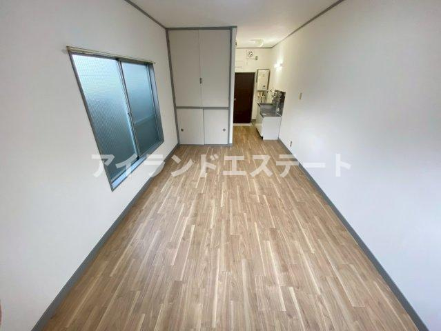 10FLATS　駅近　室内洗濯機置場　南向きのその他