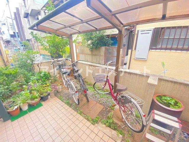 セリーヌ三軒茶屋　駅近　角部屋　陽当たり良好のその他共用部分