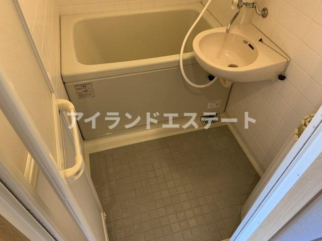 グレイスコートK　駅近　オートロック　女性限定　の浴室
