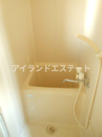 ベルハイム　駅近　ロフト　室内洗濯機置場　バストイレ別の浴室