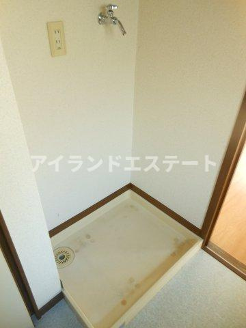 ベルハイム　駅近　ロフト　室内洗濯機置場　バストイレ別の設備