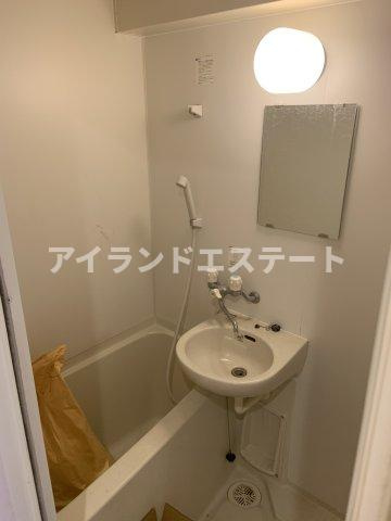 ヨネビル246　礼金0　角部屋　最上階の浴室