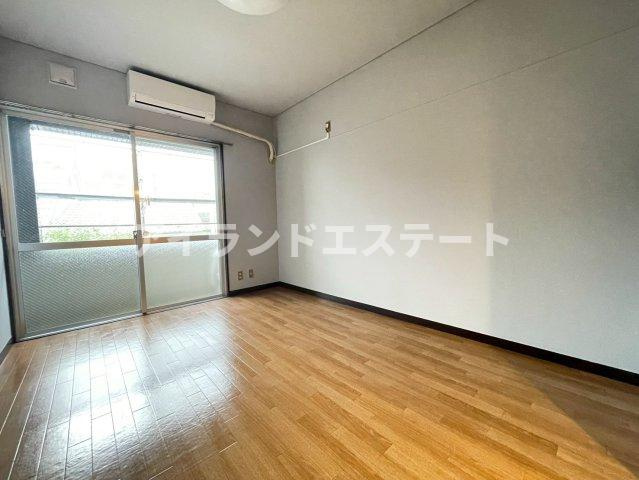 ティブロンコート　最上階　陽当たり良好　バストイレ別の内装