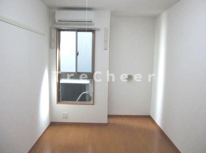 サニーコートの居間・リビング