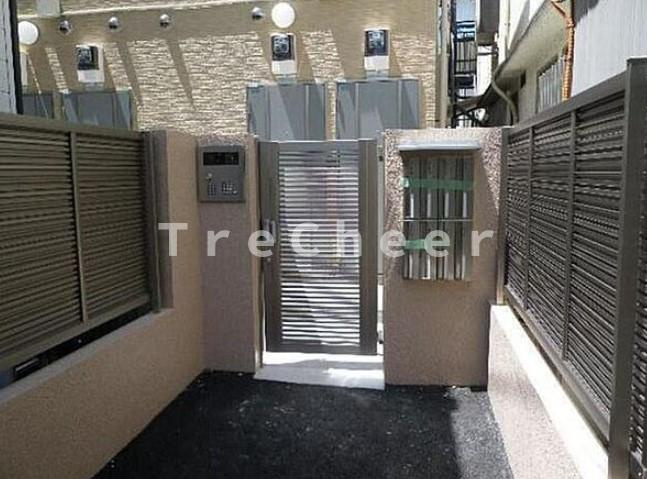 サニーコートのエントランス