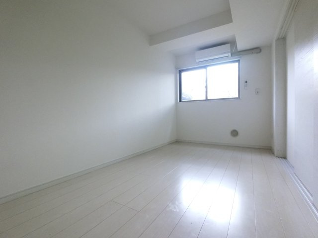 Vermilionの居間・リビング