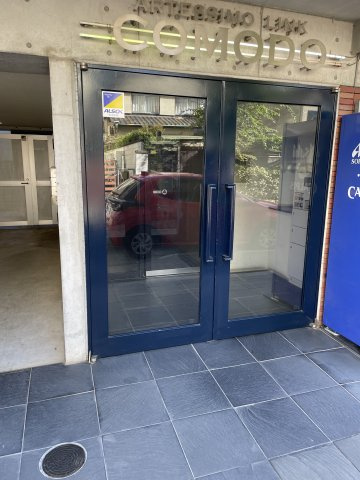 アルテシモ　リンク　コモドのエントランス