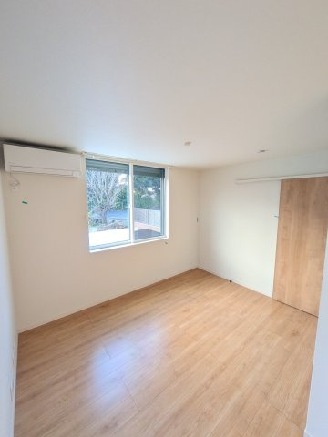 フォンテーヌA棟の居間・リビング