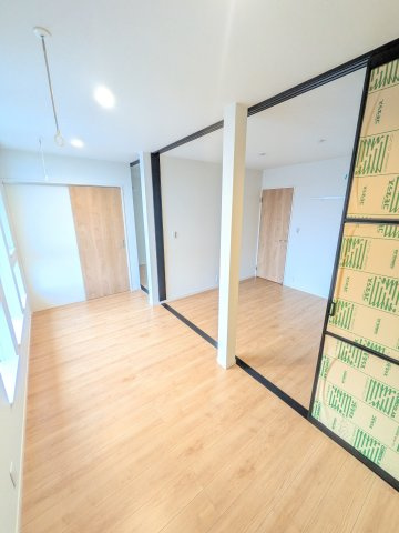 フォンテーヌA棟の洋室