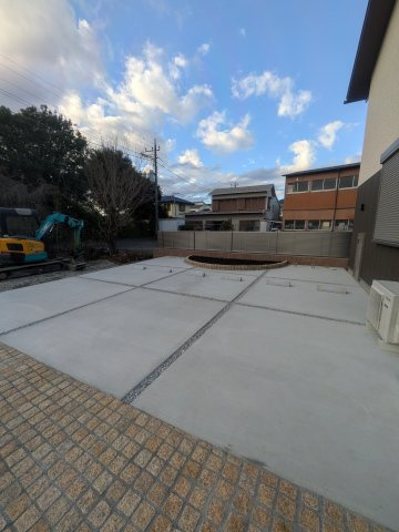 フォンテーヌA棟の駐車場