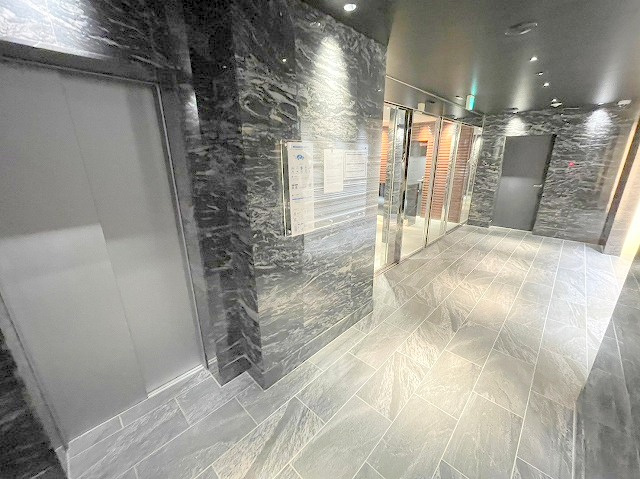 S-RESIDENCE新大阪Rishのエントランス