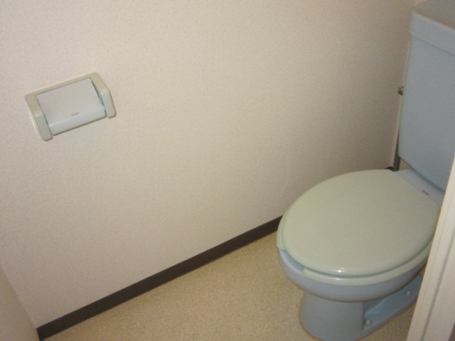 三鷹市大沢３丁目の賃貸マンションのトイレ|同物件別部屋の写真です