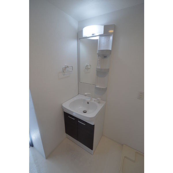 Noah八熊　名古屋市賃貸　仲介手数料無料の洗面所