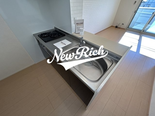 高崎市貝沢町のアパートのキッチン