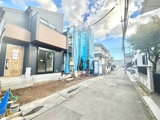 西東京市下保谷2丁目　新築戸建　全2棟の前面道路含む現地写真|現地ご見学希望・資料請求などお気軽にお問い合わせ下さい！
03-5990-5201