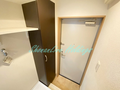 【玄関】 | ベイルーム鎌倉山崎 | お履き物が多い方にもおすすめ♪