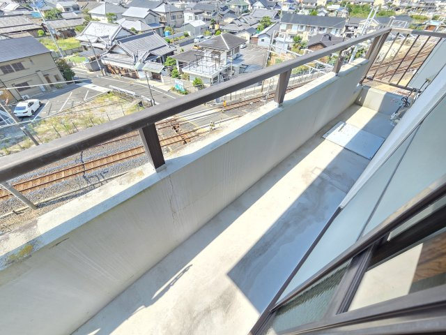 【バルコニー】 | 小松里マンション