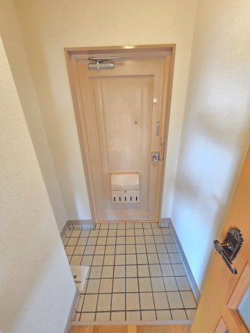 【玄関】 | 小松里マンション