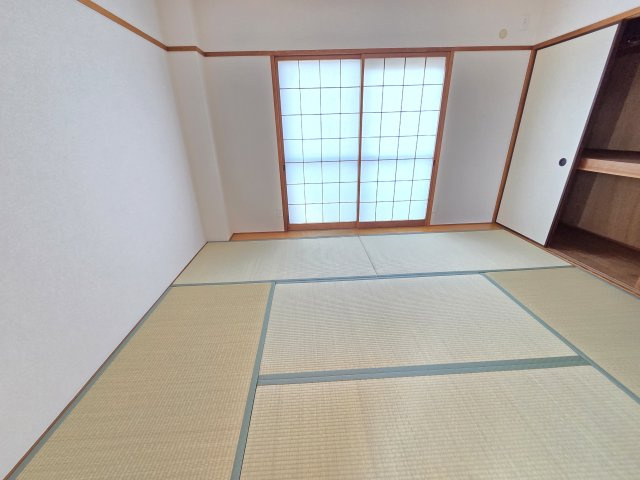 【和室】 | 小松里マンション