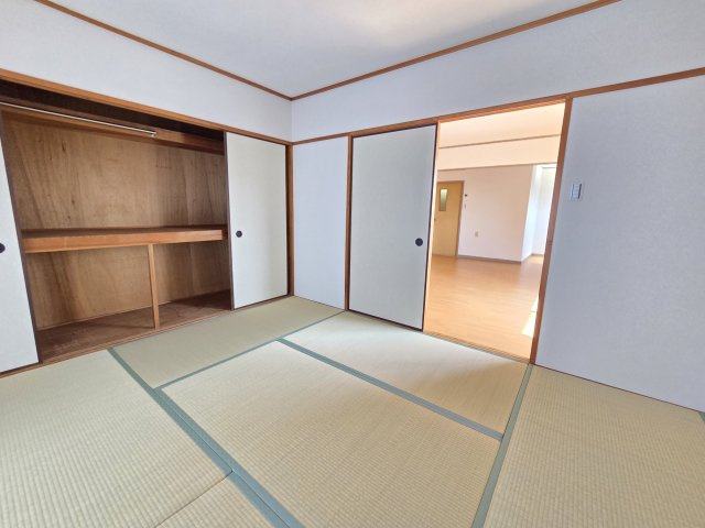 【和室】 | 小松里マンション