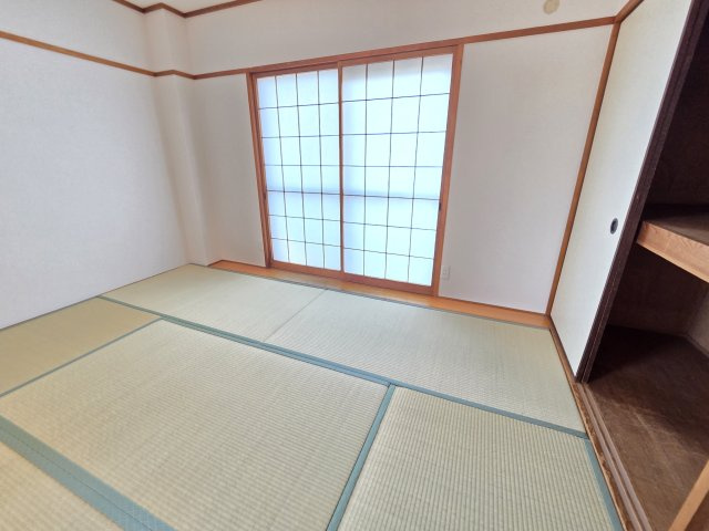 【和室】 | 小松里マンション