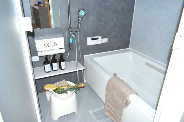 多摩市連光寺２丁目の中古マンションの浴室