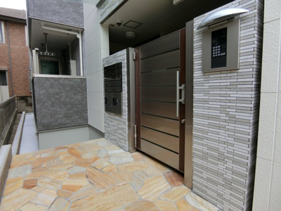 【エントランス】 | フジパレス百舌鳥八幡