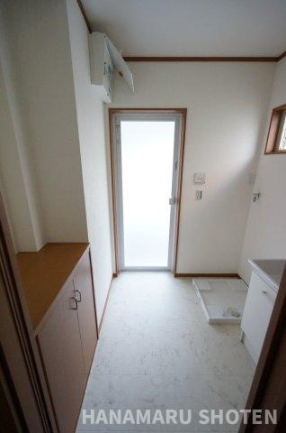 中古　千葉市稲毛区稲毛町の洗面所|＊当日ご案内可＊ご希望の物件まとめてご案内！弊社が掲載していない物件でもOK♪お気軽にご相談ください ♪お電話でのお問合わせがスムーズ♪