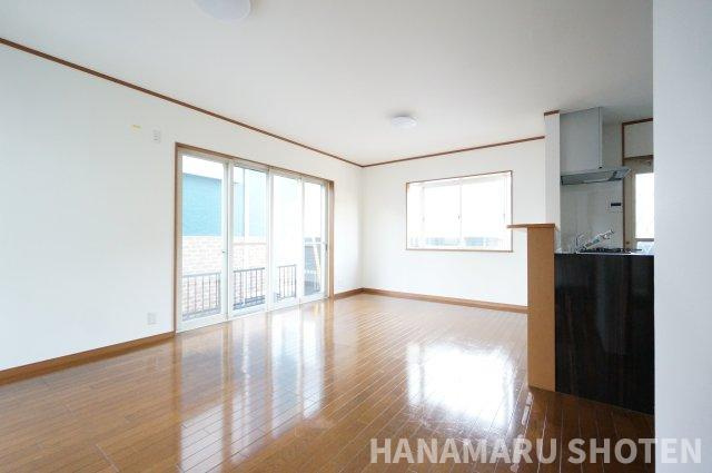 中古　千葉市稲毛区稲毛町の居間・リビング|＊当日ご案内可＊ご希望の物件まとめてご案内！弊社が掲載していない物件でもOK♪お気軽にご相談ください ♪お電話でのお問合わせがスムーズ♪