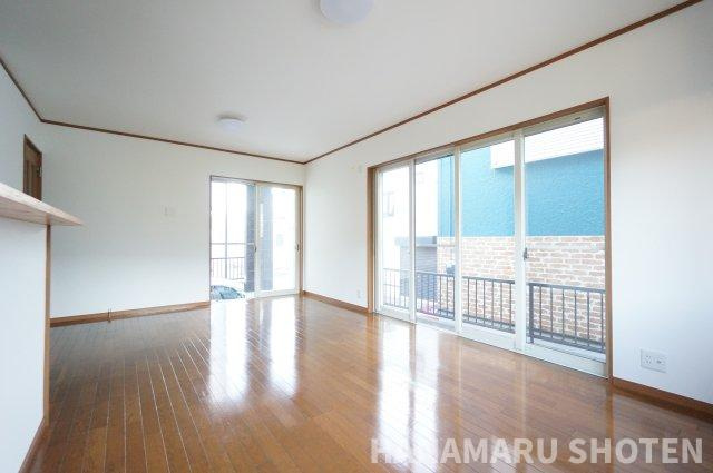 中古　千葉市稲毛区稲毛町の居間・リビング|＊当日ご案内可＊ご希望の物件まとめてご案内！弊社が掲載していない物件でもOK♪お気軽にご相談ください ♪お電話でのお問合わせがスムーズ♪