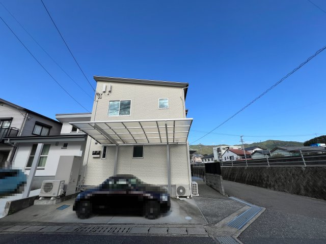 高知市三園町のテラスの外観
