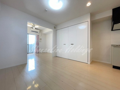 【居間・リビング】 | ヴィータローザ横浜吉野町 | 綺麗なLDK♪