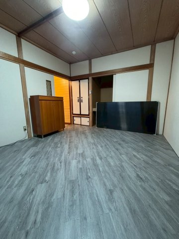 東5-2戸建の洋室