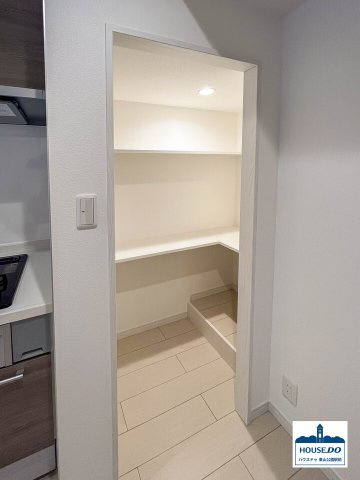 ◆ライオンズマンション八事ガーデン弐番館◆ペット可♪角部屋！の収納|パントリーあり！
乾物や調味料などの食料備蓄に便利♪
