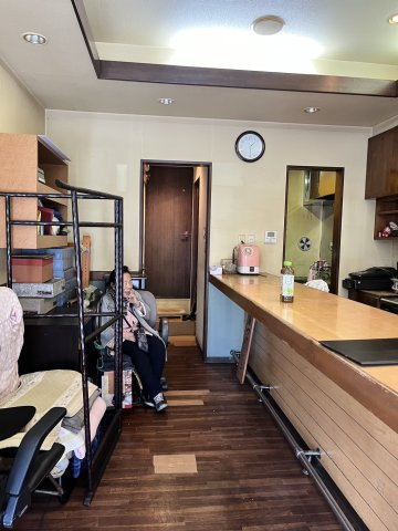 足立１丁目店舗