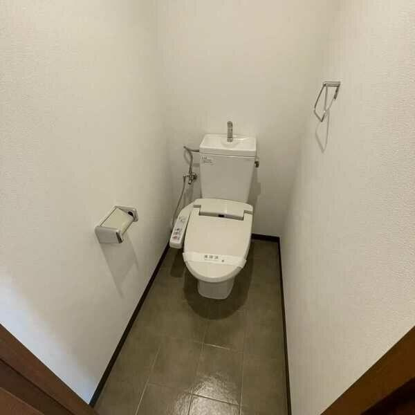 グランシャルマン新大阪のトイレ