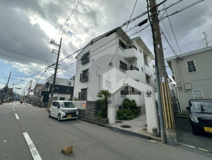 グロリアスレジダンスの外観
