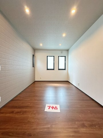 南区宇品御幸5丁目の寝室|7帖の広々とした主寝室☆