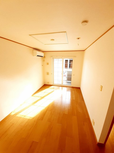 サニースクエア　Ａの居間・リビング|居室・リビング