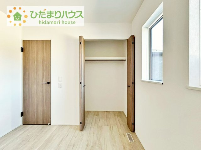 【収納】 | 取手市井野第１期　新築戸建　4号棟 | ハンガーパイプ付でお洋服の出し入れもラクラクです！