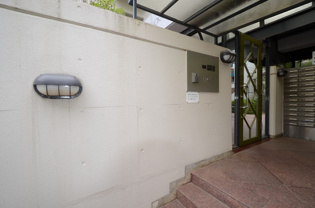 朝日ヶ丘アーバンライフ2番館の外観
