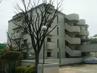 朝日ヶ丘アーバンライフ2番館の外観