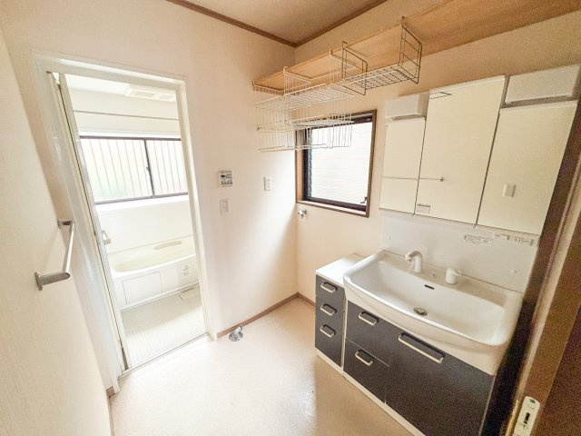 【独立洗面台】の画像