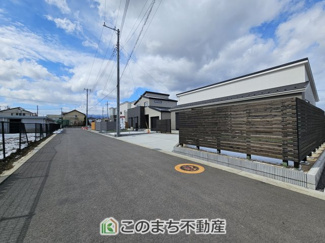 【前面道路含む現地写真】 | リナージュ那須塩原市下永田5丁目24-1期　4号棟 | 前面道路含む現地写真