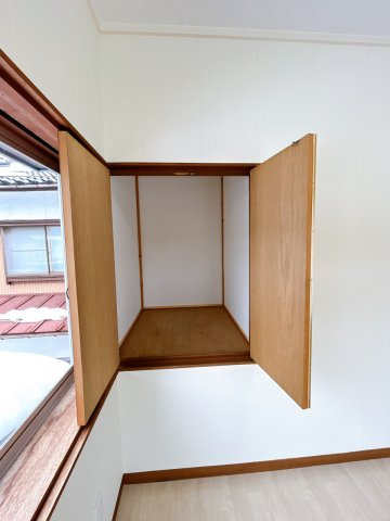 鳥取市滝山中古戸建の収納