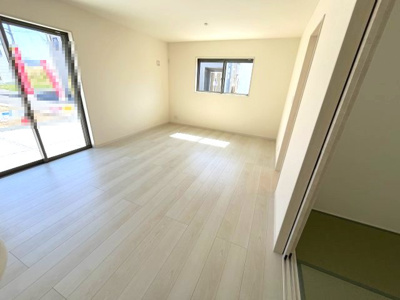 【居間・リビング】 | 【20万円ｷｬｯｼｭﾊﾞｯｸ対象物件】リーブルガーデン川西町結崎20期 全6棟 3号棟