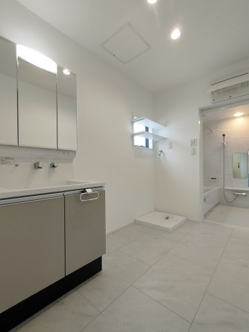 久留米市小森野5丁目　新築戸建の洗面所