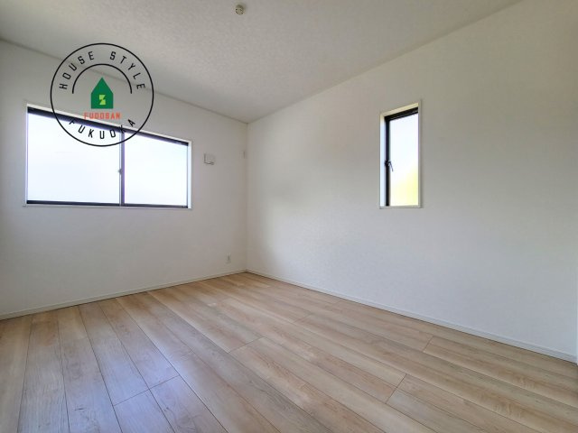 糟屋郡須恵町新原第5-3棟（3号棟）の内観：施工例|元気いっぱいのお子様が活躍するお部屋です。